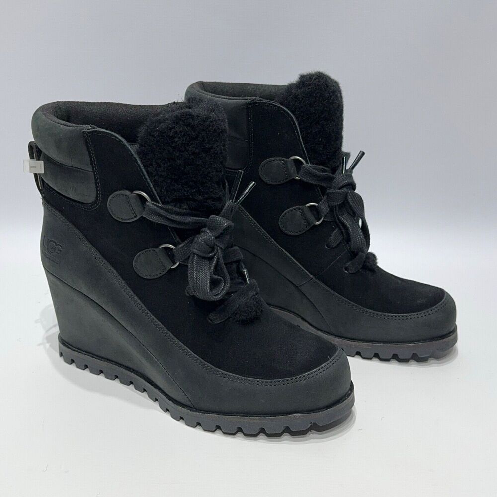 UGG Australia Women's Kriston Black Waterpoof Suede Wedge Bootie Size 6.5